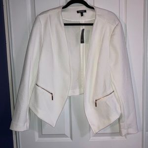 Torrid quilted white blazer